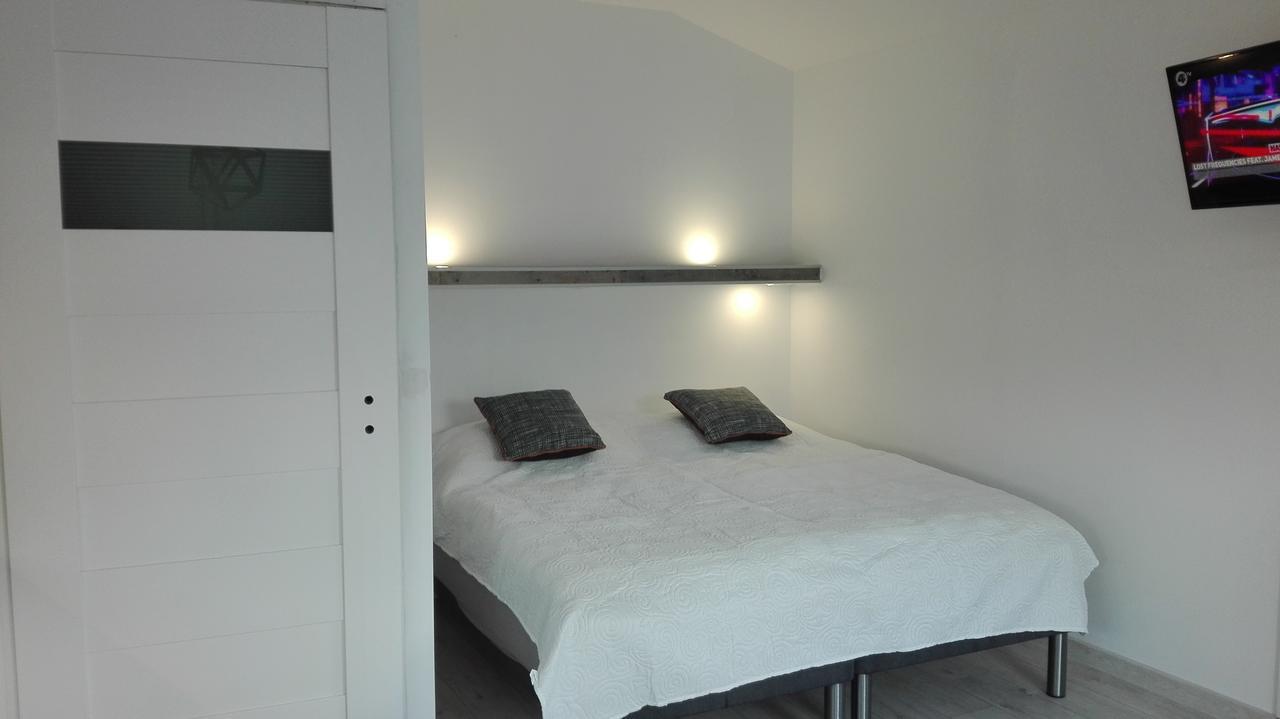 Mizerowka Guest House Kudowa Zdroj Luaran gambar